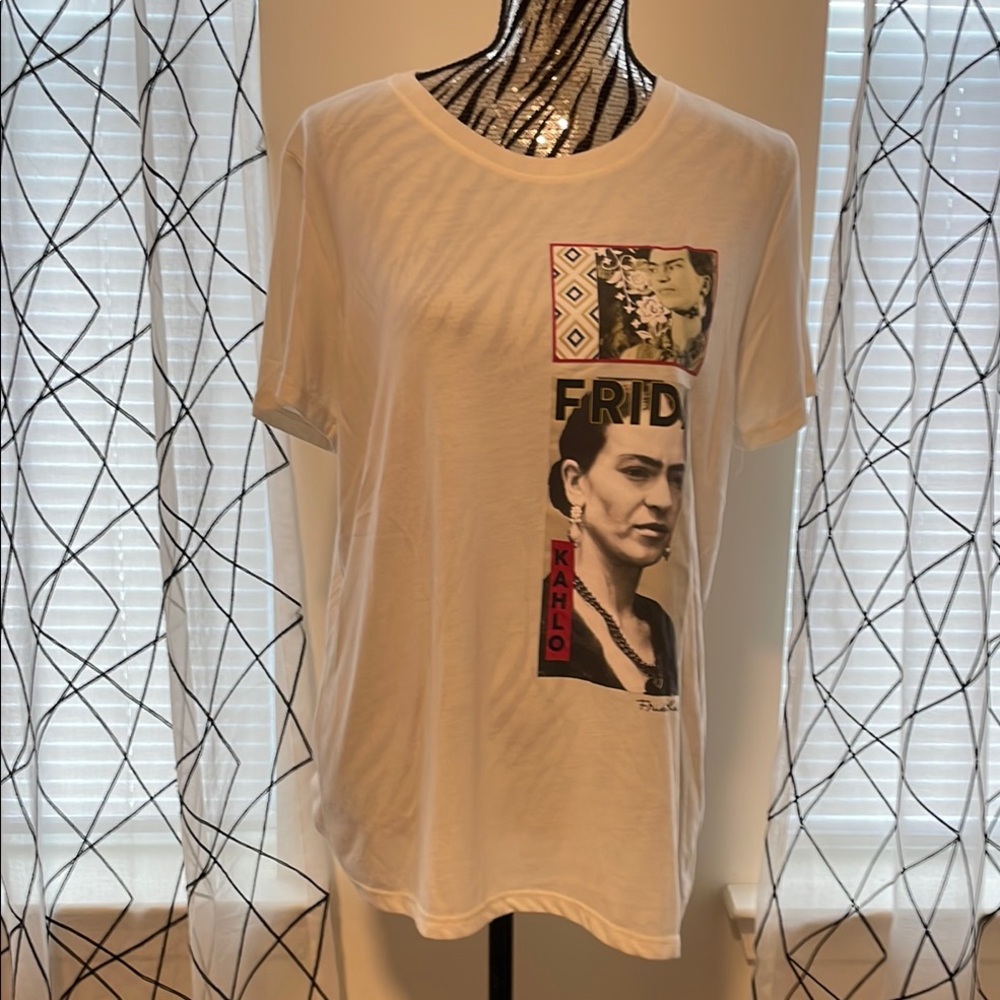 Frida Kahlo Graphic White T-Shirt Women’s XXL